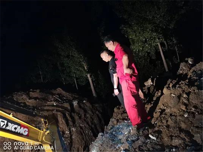 1630894831676597.jpg 4.jpg