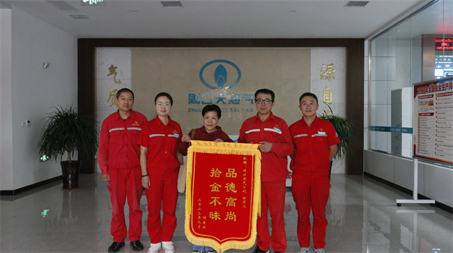 1695860515458986.jpg _MG_2677.jpg