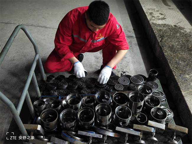 1729820579851215.jpg 站區(qū)設備維保 (1).jpg