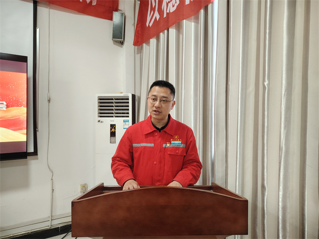 1735786988992922.jpg 西華經(jīng)理 閆賽.jpg