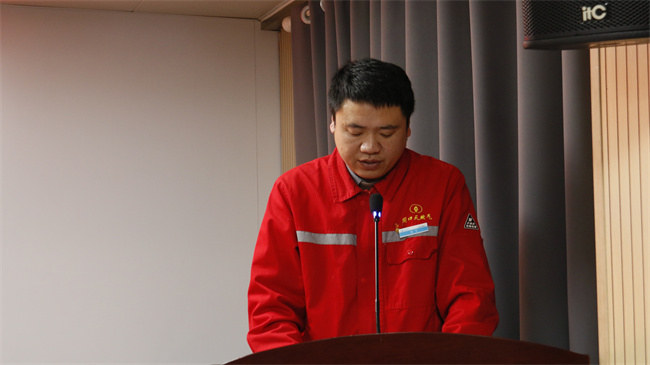 1735976175409430.jpg 運(yùn)營(yíng)總監(jiān) 張飛.jpg