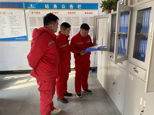 許春雷、李紅巖分別帶隊(duì) (3).jpg