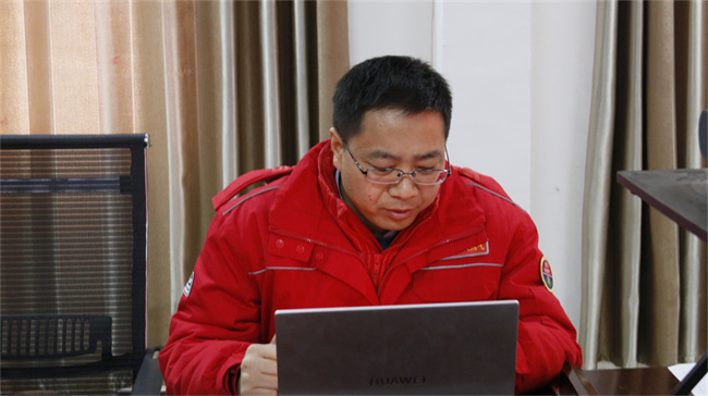 1739862124160284.jpg 錢雪洋.jpg