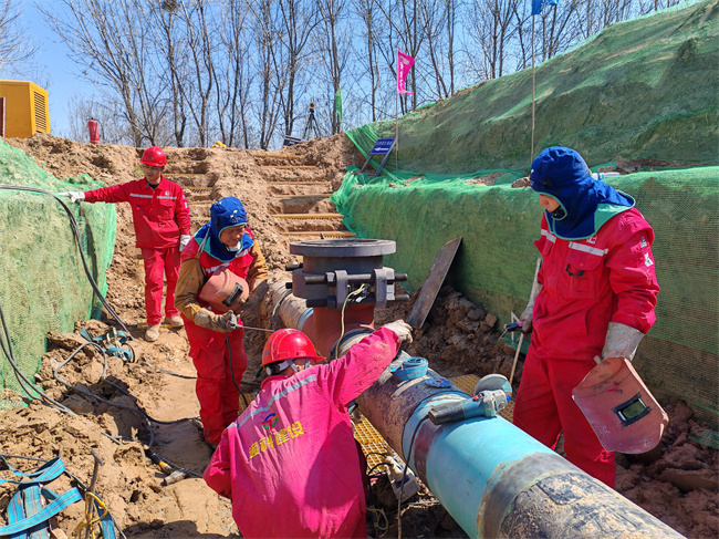 1744601765695098.jpg 4.jpg