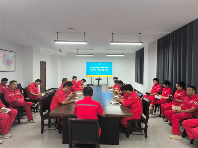 1753087039203884.jpg 9477c8393c8f748f7651b2a9a2c78bb.jpg